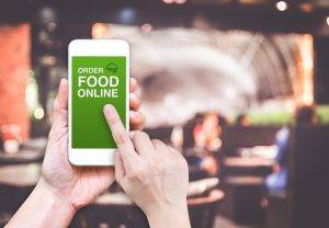 سفارش آنلاین غذا؛ آشنایی با سایت‌های تحویل غذا از رستوران‌ها