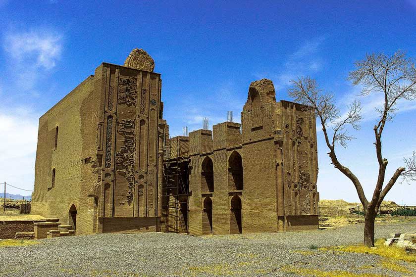مسجد تاریخی ملک زوزن خواف
