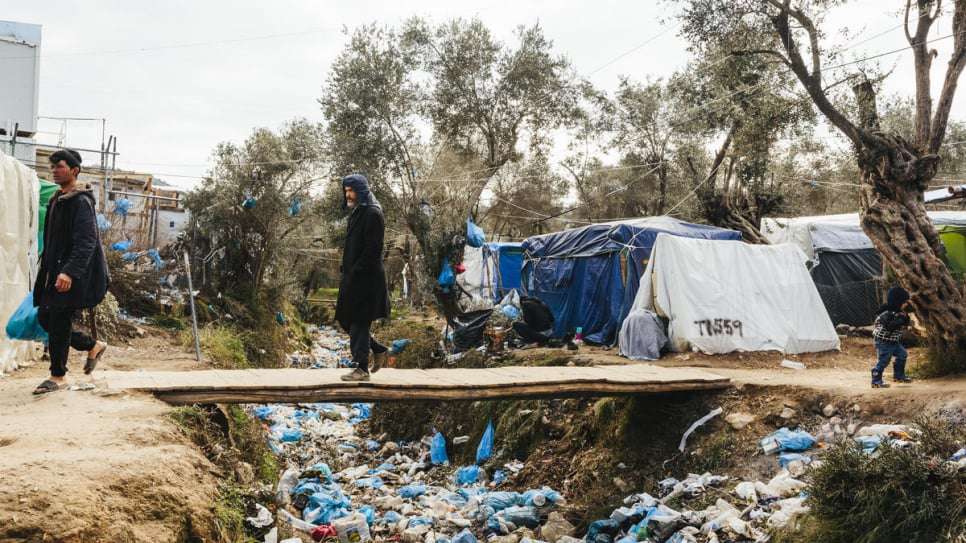 پناهجویان غیرقانونی. اسکان در جزایر یونانی