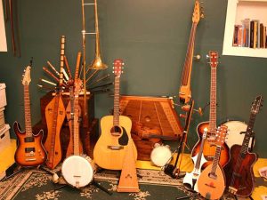 بورس فروش آلات موسیقی در تبریز