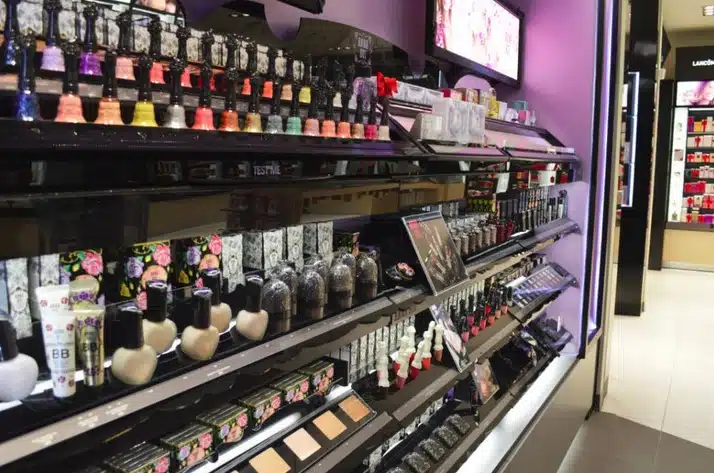 بورس لوازم آرایشی و بهداشتی در مشهد